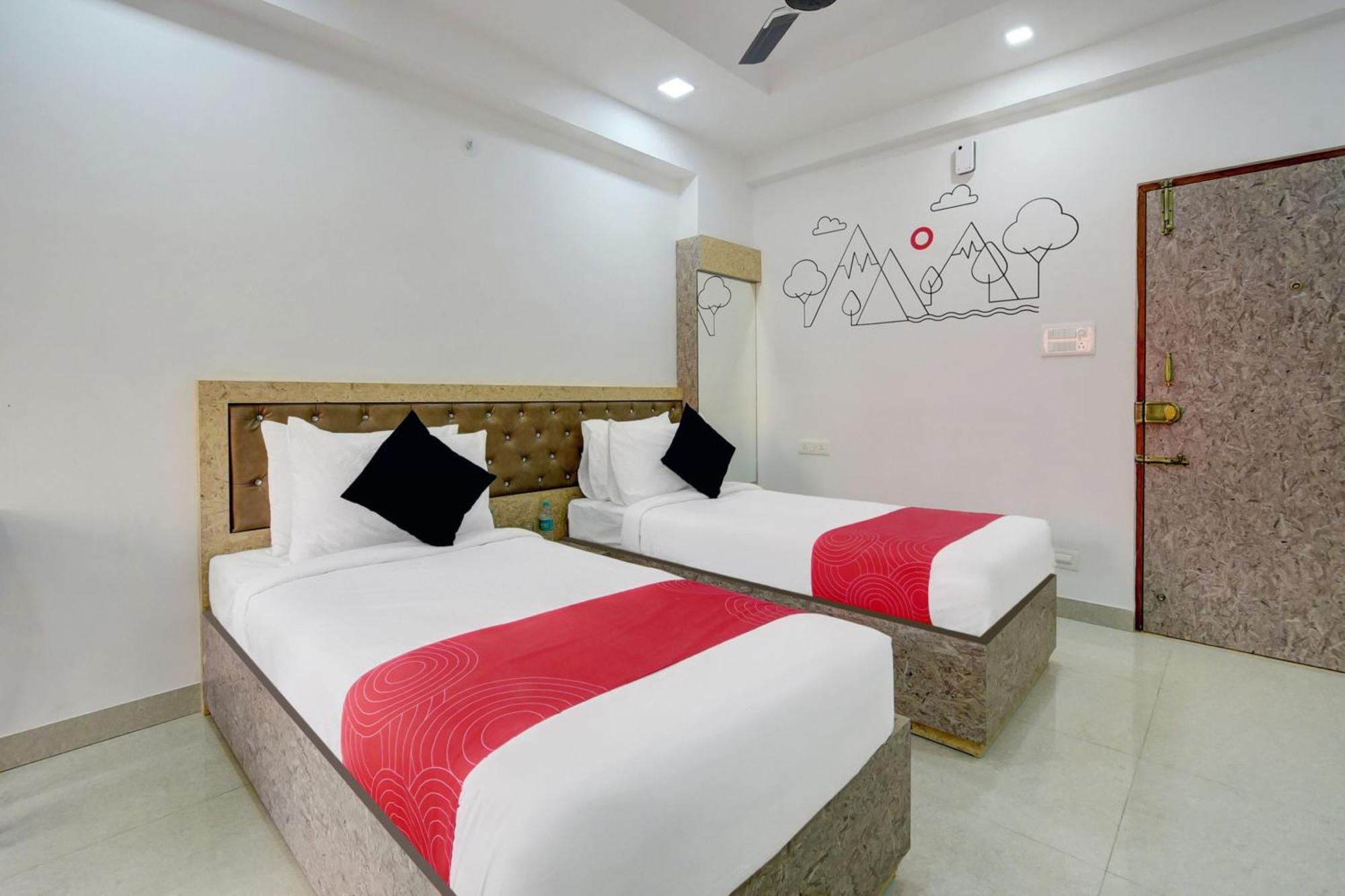Отель Super Grand Collection O Near Sarjapur Road Near 7D Voyage Бангалор Экстерьер фото