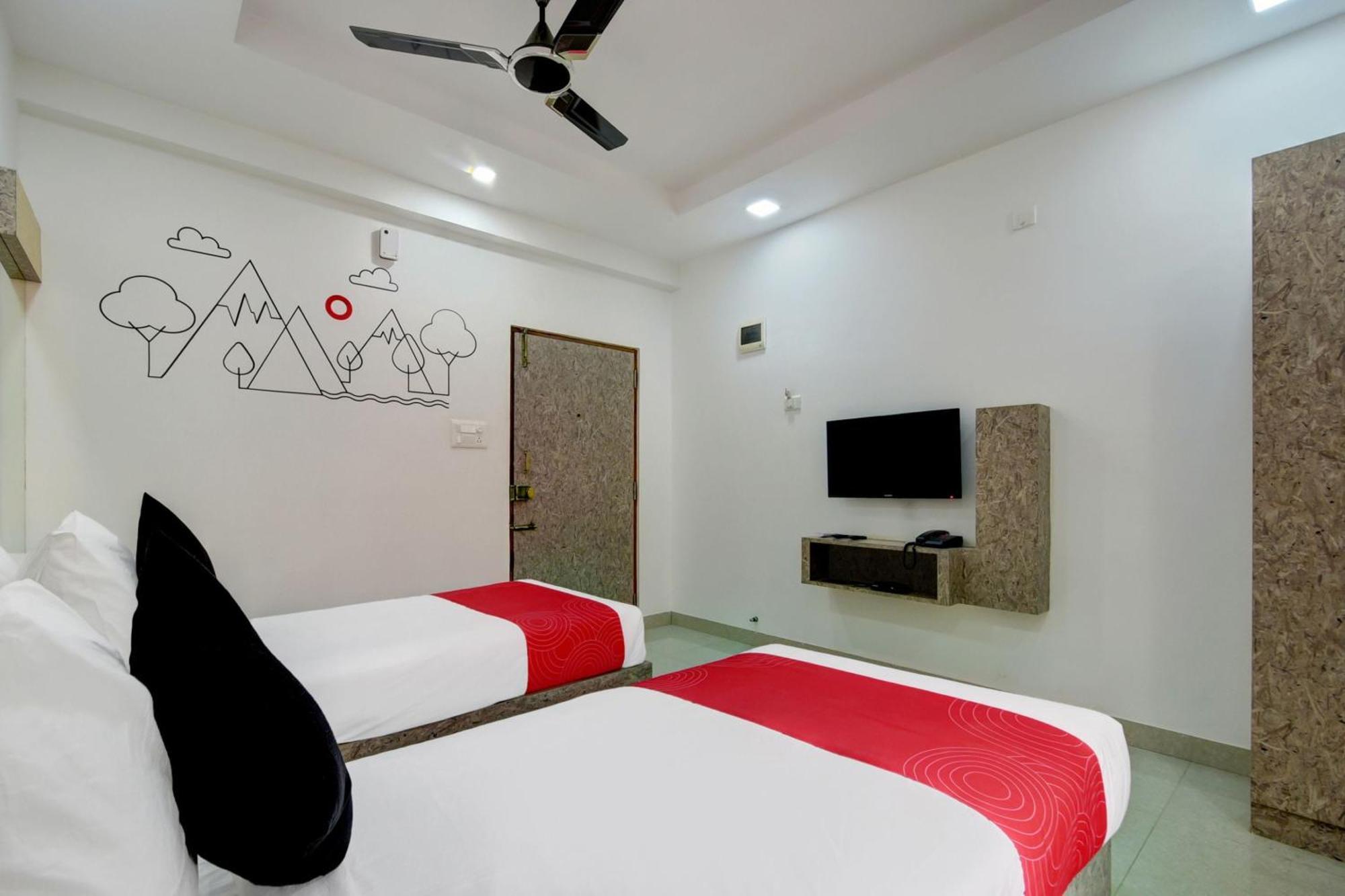 Отель Super Grand Collection O Near Sarjapur Road Near 7D Voyage Бангалор Экстерьер фото