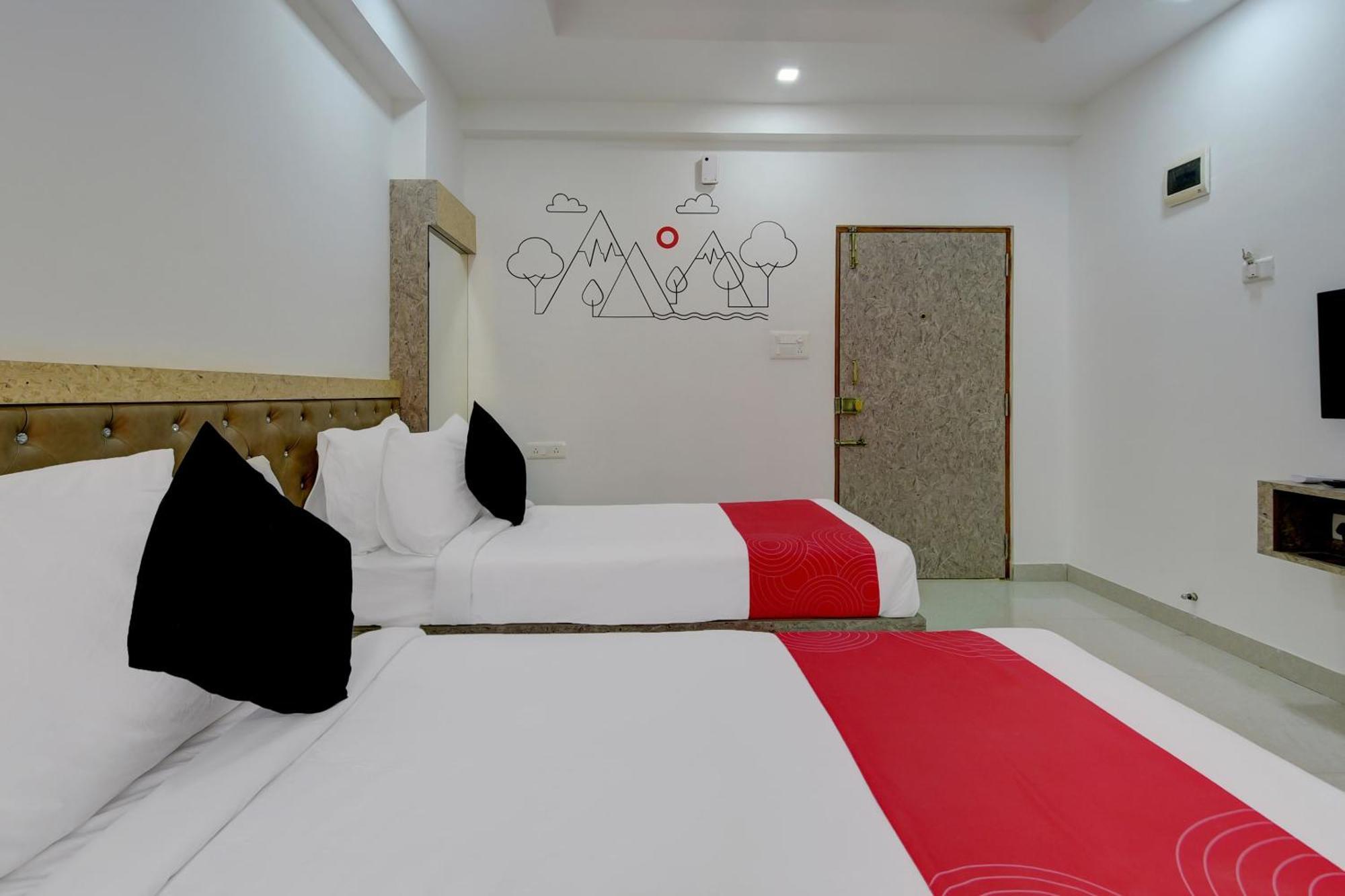 Отель Super Grand Collection O Near Sarjapur Road Near 7D Voyage Бангалор Экстерьер фото